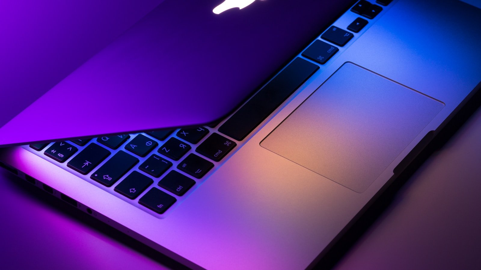 Apple Microsoft, NewsSparq